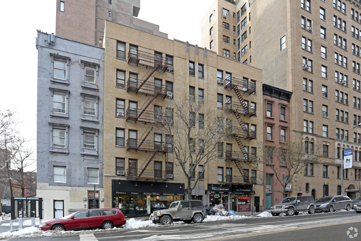 Foto principal - 102 W 79th Street