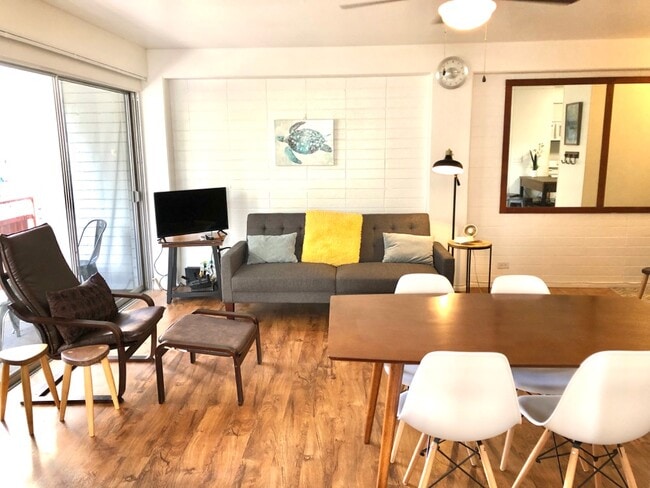 Building Photo - 417 Nohonani St