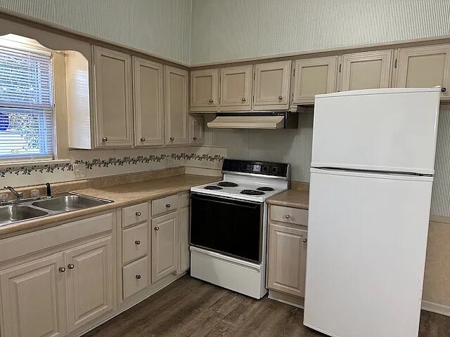 Foto principal - 601 E Buffalo St