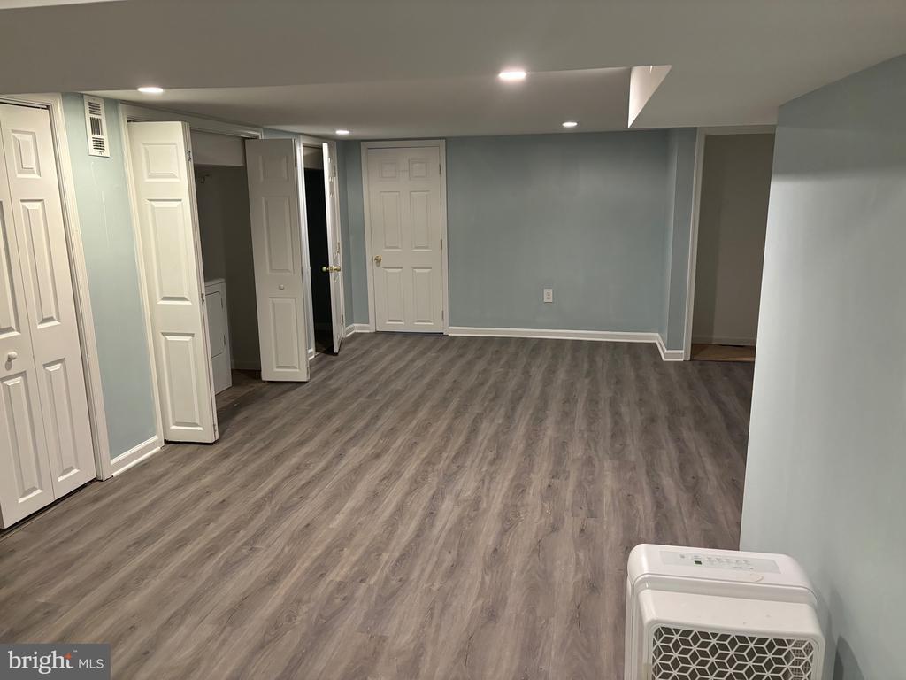 Foto principal - 3416 St Ambrose Ave