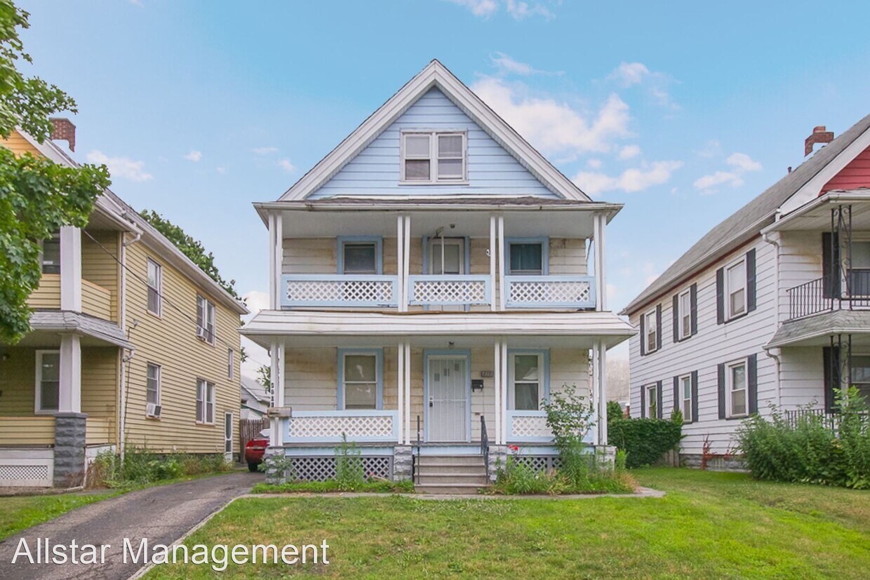 Foto principal - 2 br, 1 bath House - 4101 E 64th Down
