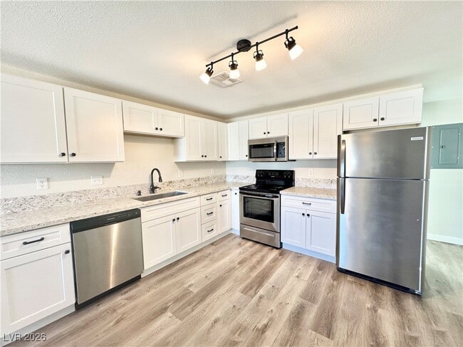 Foto del edificio - 2081 S Dandelion St