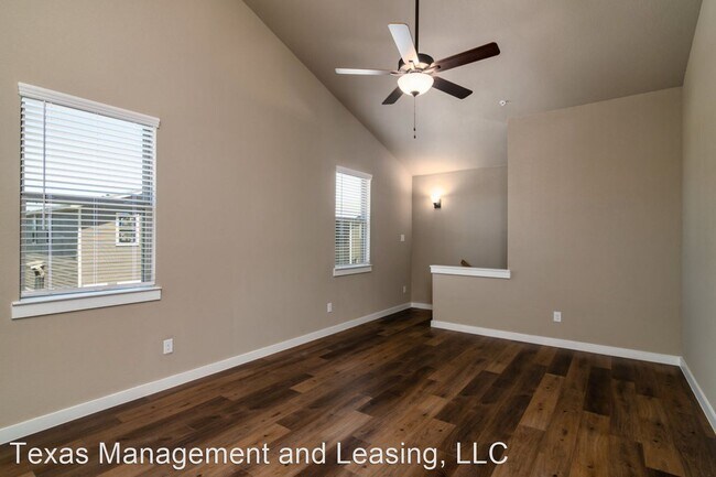 Foto del edificio - 2 br, 2 bath House - 634 Fallow Drive