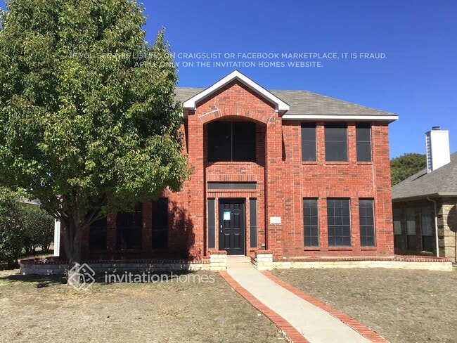 Building Photo - 10900 Huntington Rd