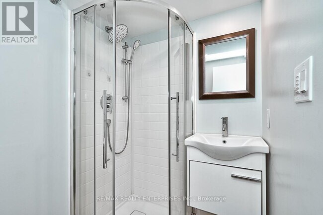 Photo du bâtiment - 2 Holmstead Ct