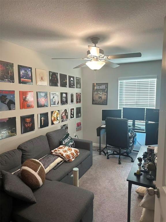 Foto del edificio - 1498 Cassius St