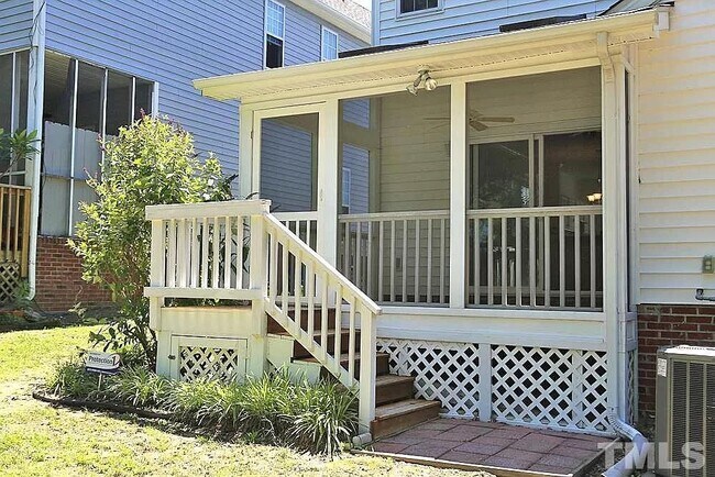 Foto del edificio - 5333 Cog Hill Ct