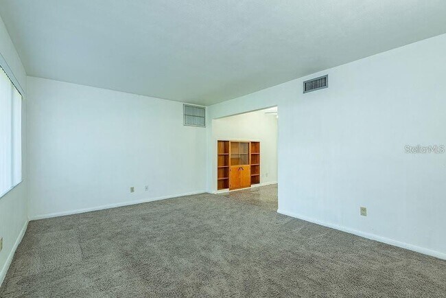Foto del edificio - 10209 N Valle Dr