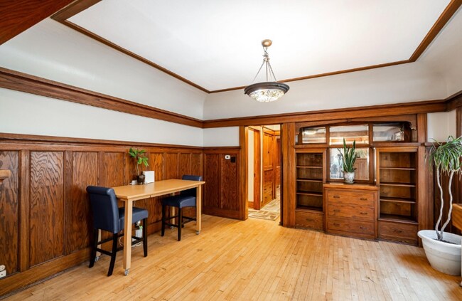 Foto del edificio - 2238 N 55th St