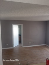 Building Photo - 10110 Forum Park Dr