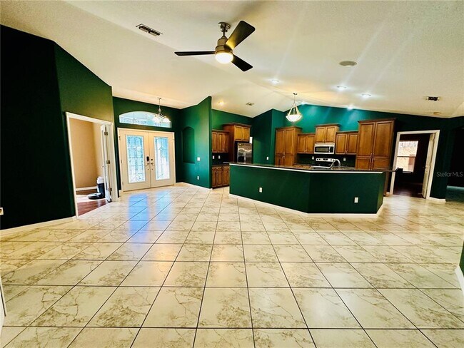 Building Photo - 18236 Macek Rd