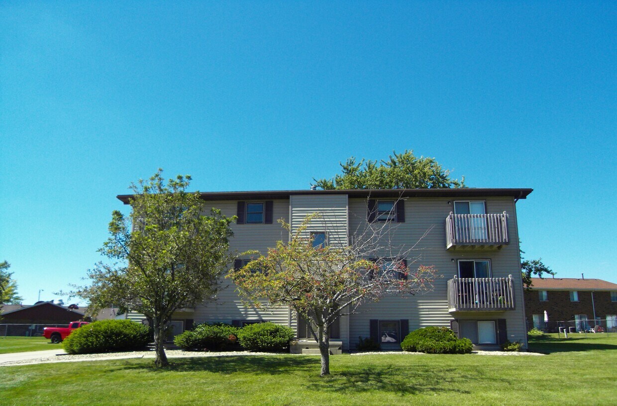 102 Kennebeck Ct Unit 3, Normal, IL 61761 102 Kennebeck Ct Normal, IL