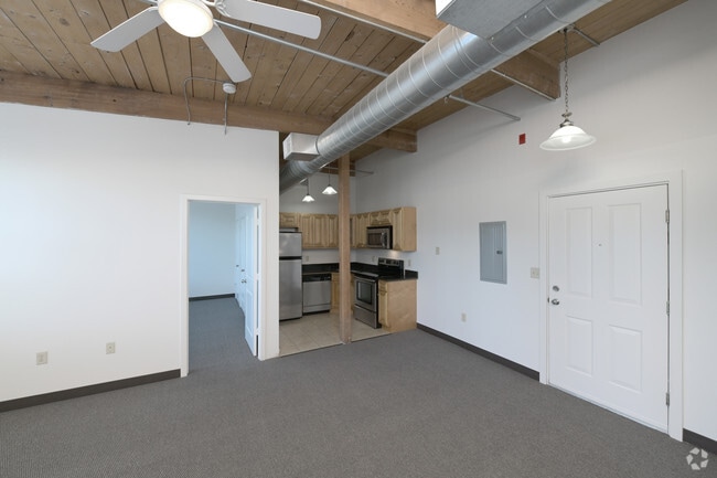 Interior Photo - Emerson Shoe Lofts