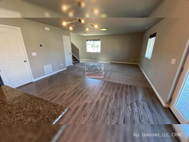 Building Photo - 10774 Calista Wy