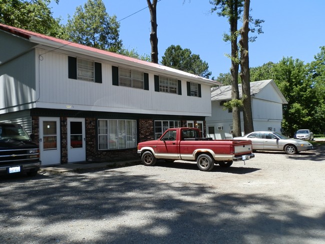 Building Photo - Church Street Apartments