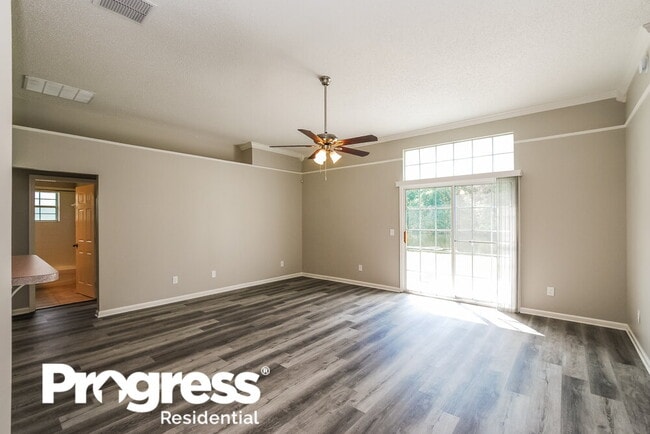 Building Photo - 7686 Fawn Lake Dr S