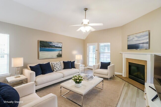 Foto del edificio - 7039 Maple Grove Rd
