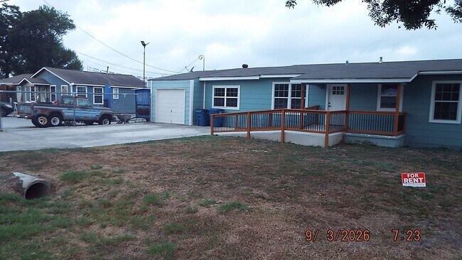 Foto del edificio - 511 Edalyn St