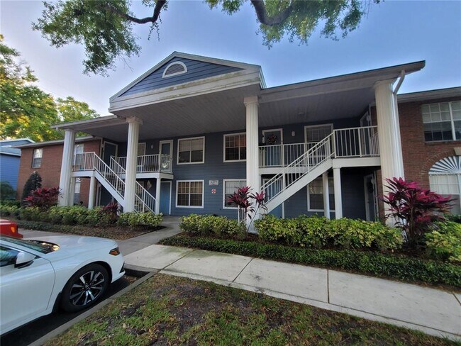 Foto del edificio - 5477 Lake Margaret Dr