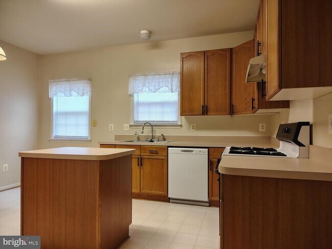 Foto del edificio - 444 Delaware Rd