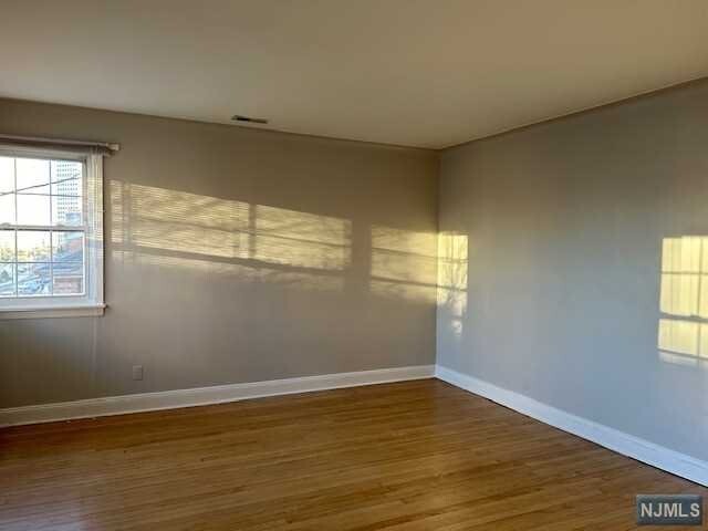 Foto principal - 252 Wayne Ave