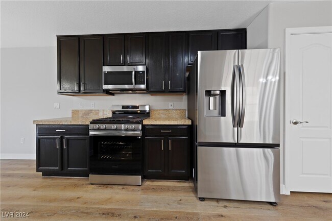 Foto del edificio - 7265 Sheared Cliff Ln