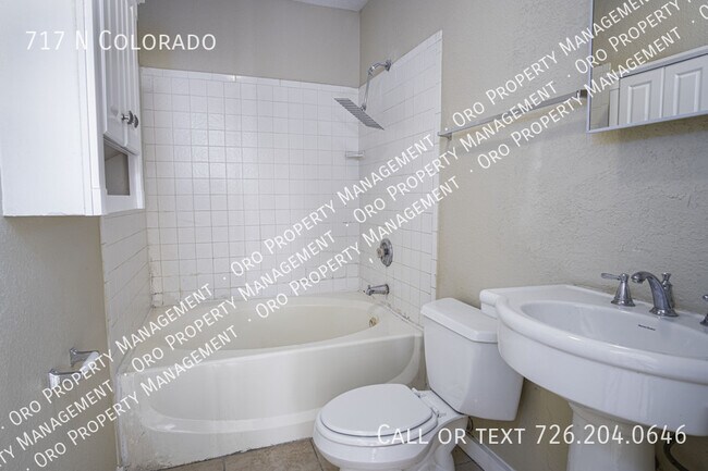 Foto del edificio - 717 N Colorado St