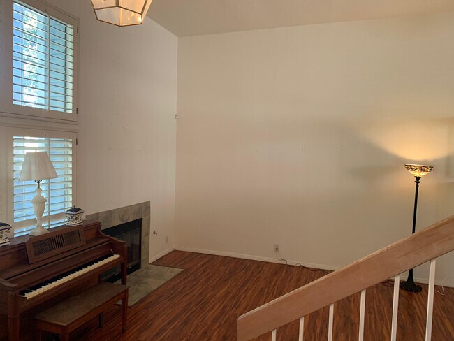 Building Photo - 8125 Surfline Dr