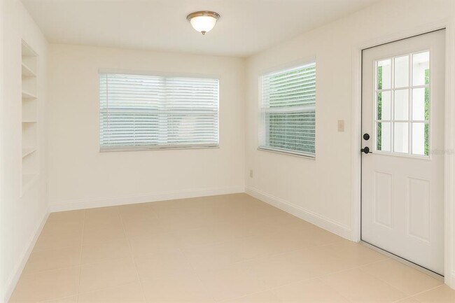 Foto del edificio - 180 2nd St SW