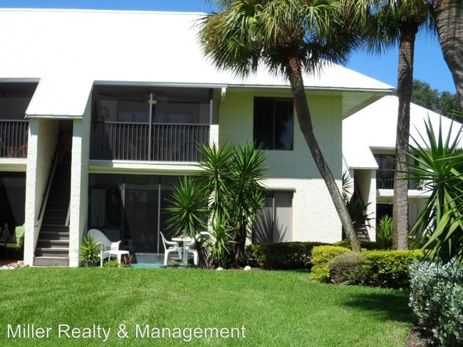 Building Photo - 7310 Sunshine Skyway Ln S