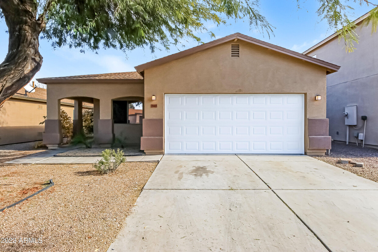 Foto principal - 30465 N Bareback Trail