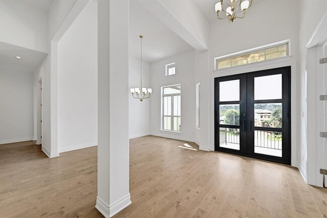 Building Photo - 905 Crestone Stream Dr