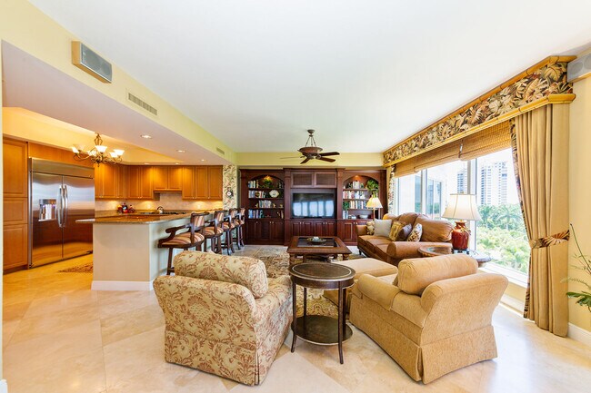 Foto del edificio - 8787 Bay Colony Dr