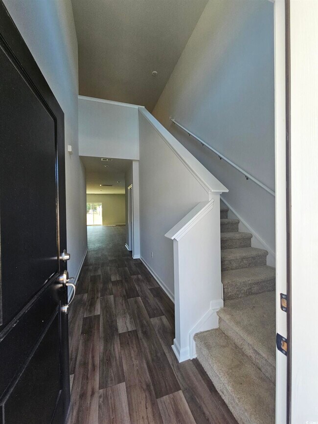 Foto del edificio - 800 Wapama St