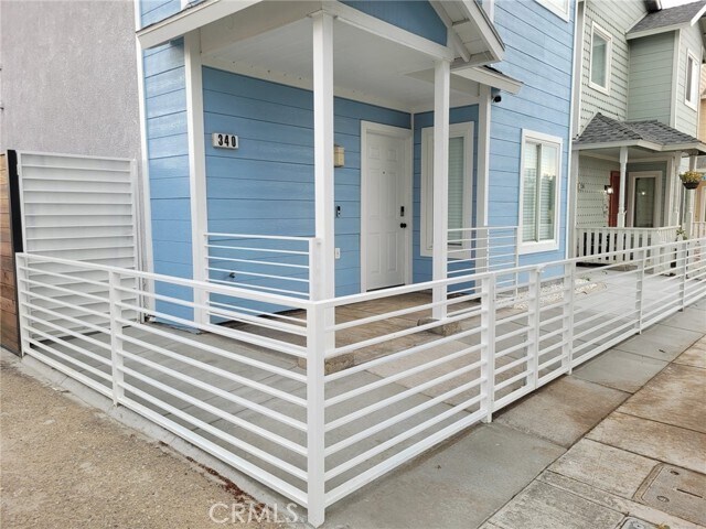 Building Photo - 340 N 10th St