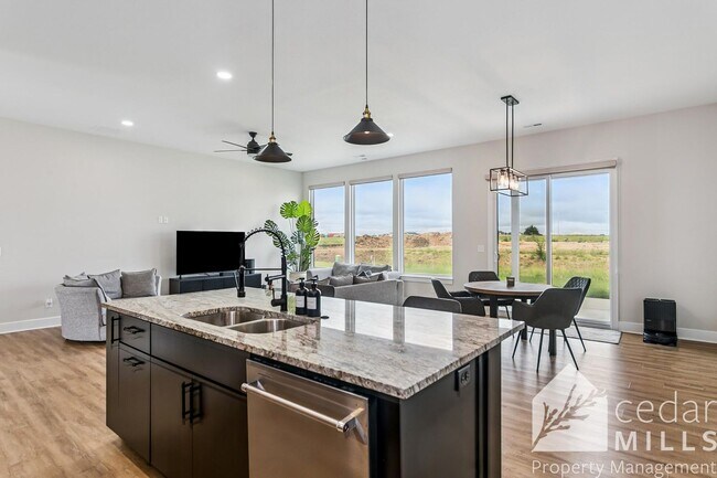 Building Photo - Pristine New Build in Mulvane!