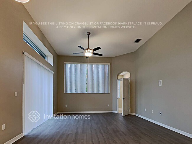 Foto del edificio - 3016 Bent Creek Dr