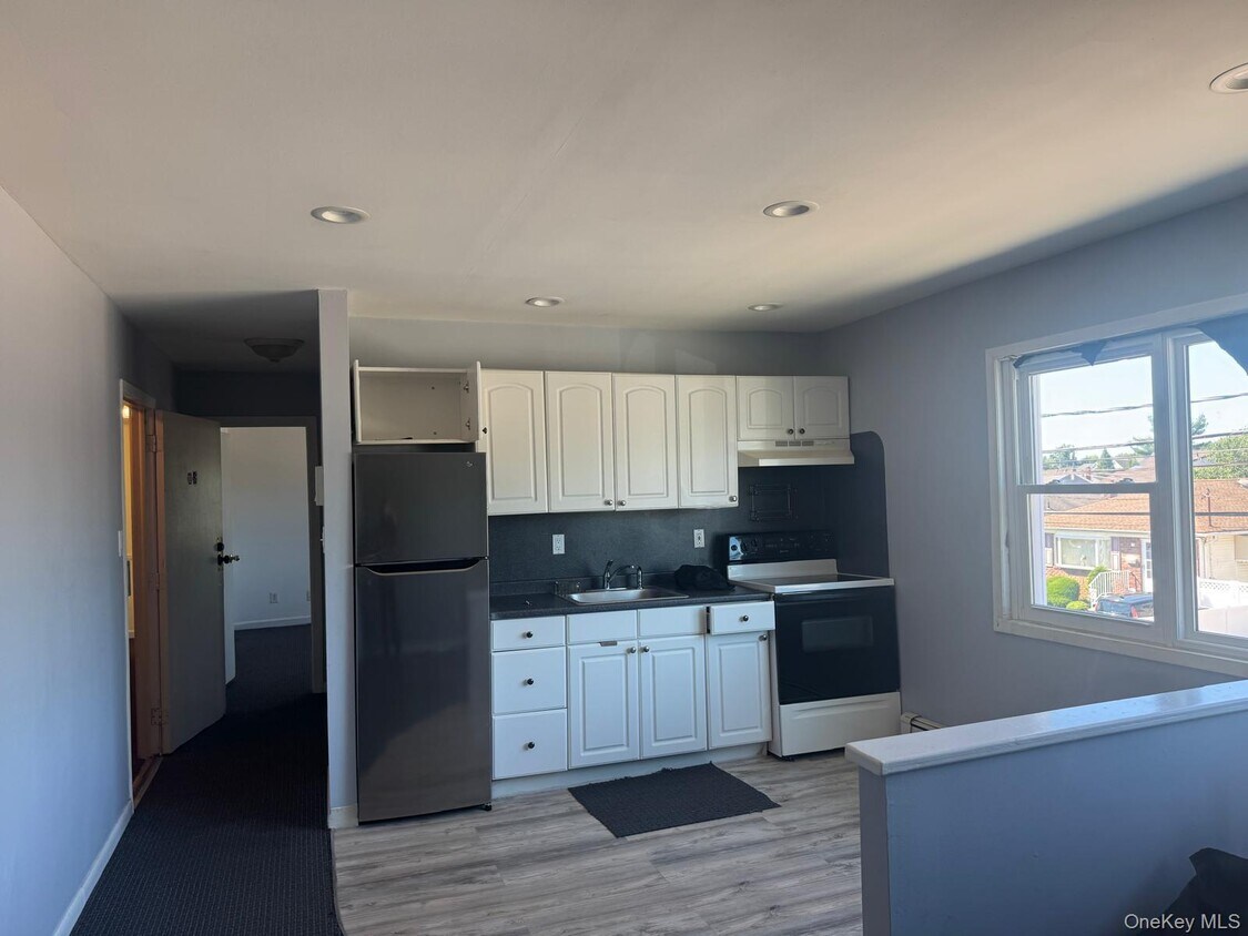 Foto principal - 202 N Idaho Ave