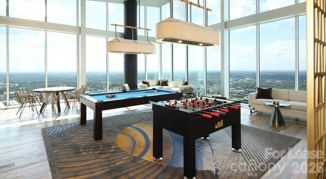 Foto del edificio - 525 S Church St