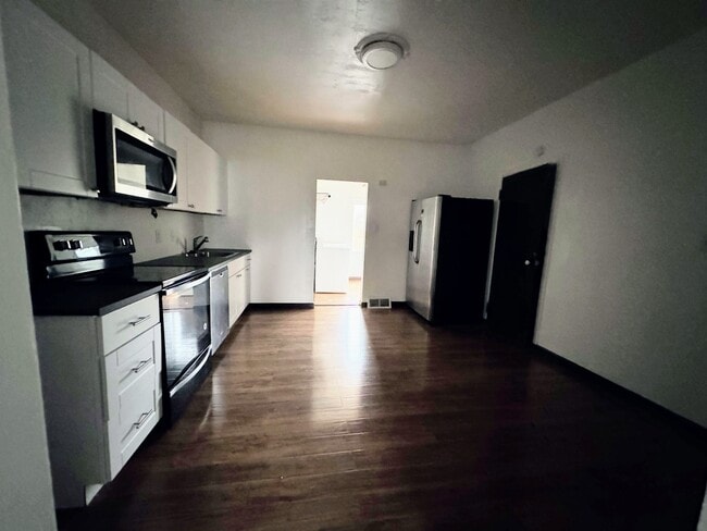 Foto del edificio - 613 Hulton St