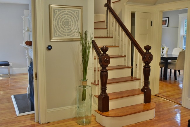 Entry Vestibule - 2 Pleasant St