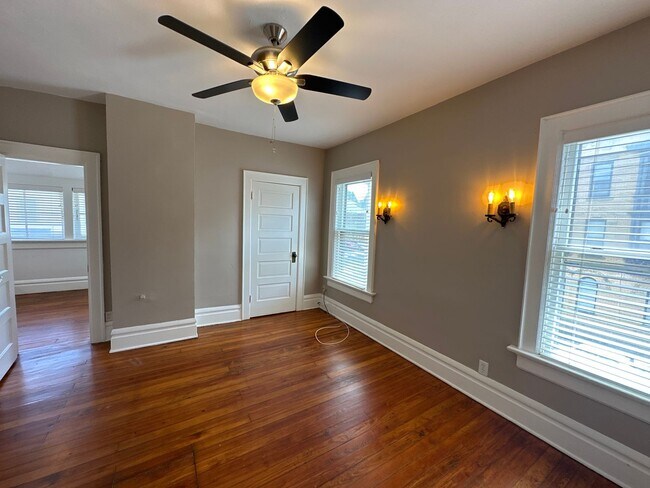 Foto del edificio - 1186 Neil Ave