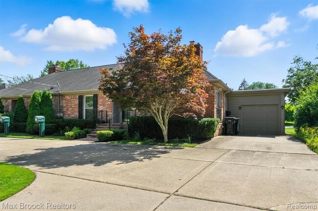 Building Photo - 1829 Stonycroft Ln