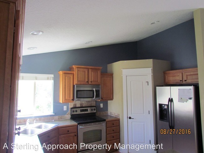 Foto del edificio - 11438 W Jennie Lakes St