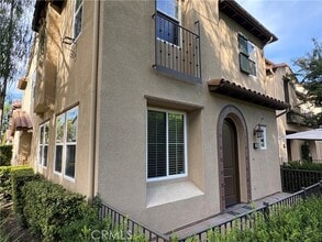 Building Photo - 100 Playa Cir