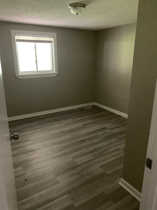 BR principal - 537 Norwood Dr