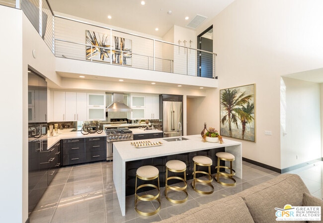 Building Photo - 295 S Hermosa Dr