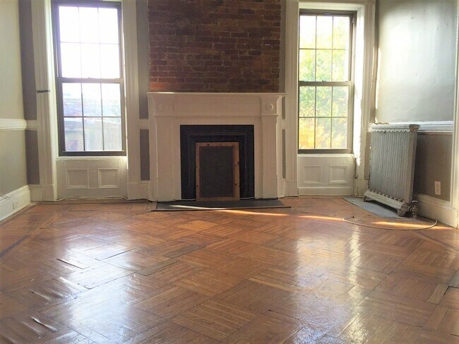 Foto del edificio - 159 Willoughby Ave