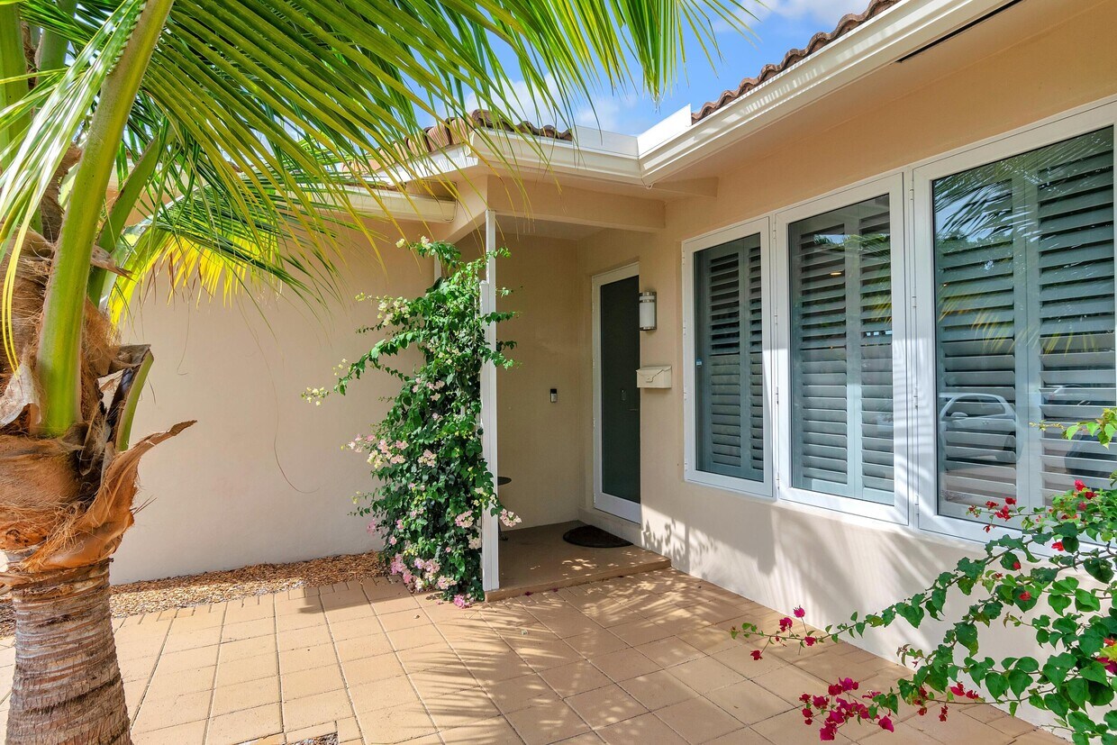 Foto principal - 5811 NE 22nd Way