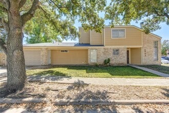 Building Photo - 4403 Willow Beach Dr